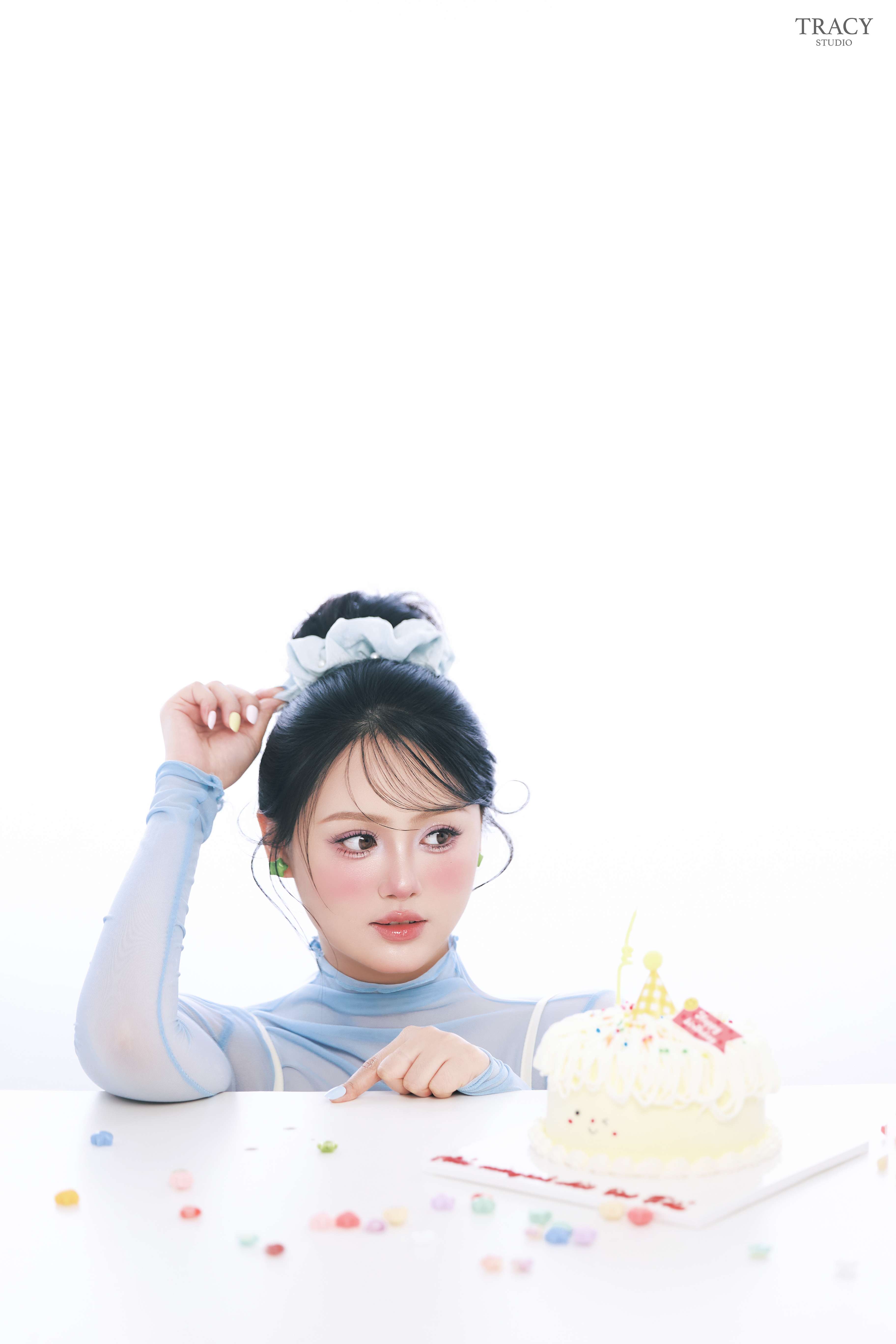 frontend/img/gallery/concept-sinh-nhat/tracy-studio-chup-concept-birthday-trang (6).jpg